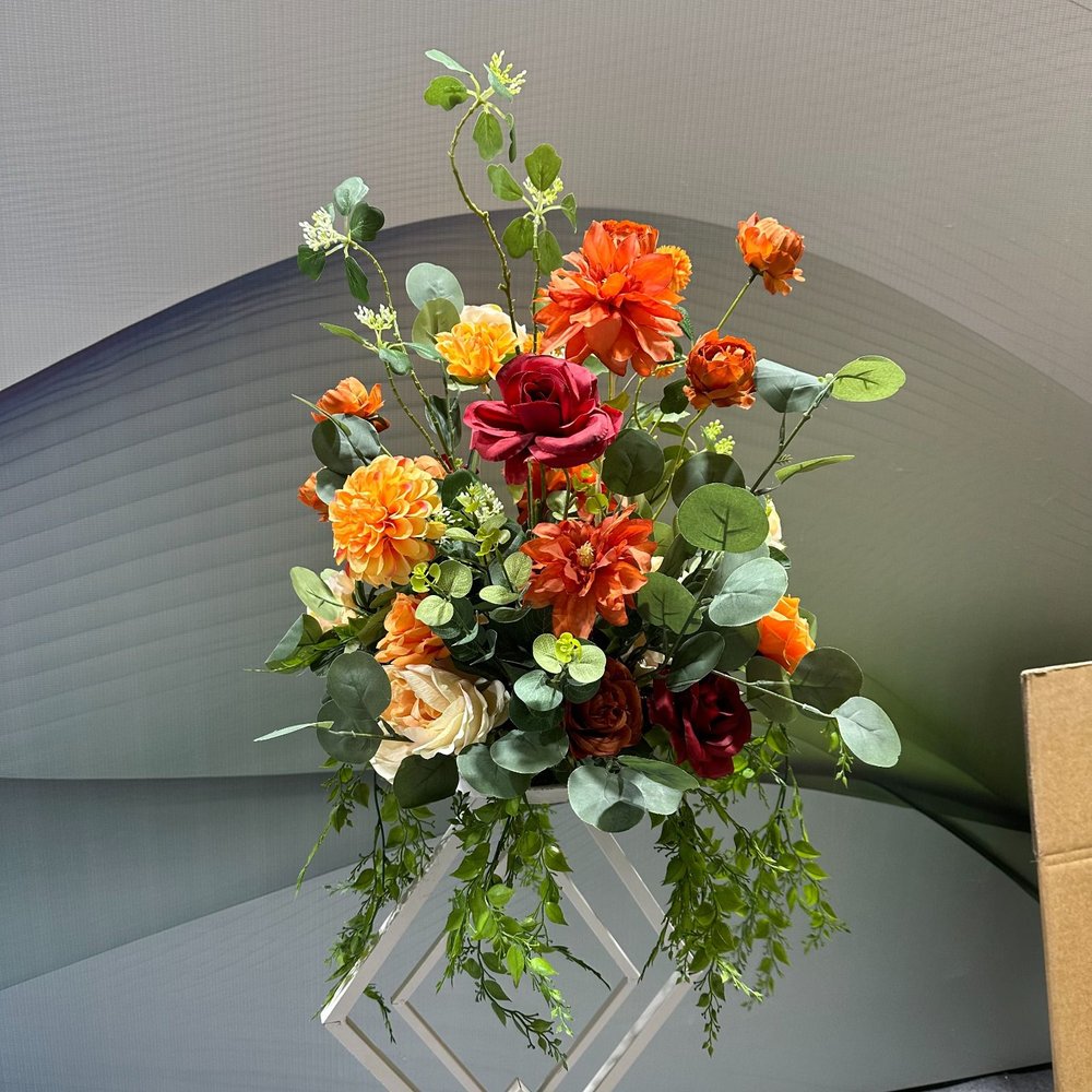 Devyn style floral centerpiece